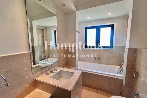 Apartment in Downtown Dubai (Downtown Burj Dubai), Dubai 2 bedrooms, 138.61127600 sq.m. № 110986 - photo 5