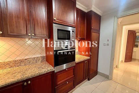 Apartment in Downtown Dubai (Downtown Burj Dubai), Dubai 2 bedrooms, 138.61127600 sq.m. № 110986 - photo 12
