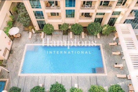 Apartment in Downtown Dubai (Downtown Burj Dubai), Dubai 1 bedroom, 70.23466800 sq.m. № 110989 - photo 2