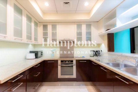 Apartment in Downtown Dubai (Downtown Burj Dubai), Dubai 1 bedroom, 70.23466800 sq.m. № 110989 - photo 7
