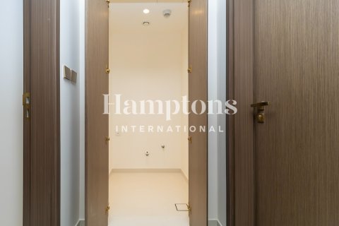 Apartment in Dubai Harbour, Dubai 1 bedroom, 71.90041879 sq.m. № 110985 - photo 2