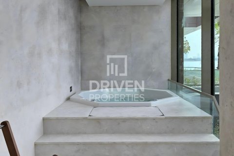 Apartment in Palm Jumeirah, Dubai 2 bedrooms, 126 sq.m. № 18763 - photo 9