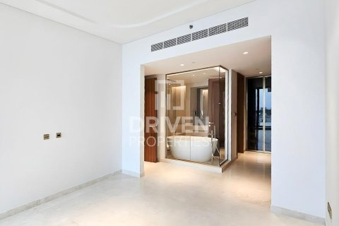 Apartment in Palm Jumeirah, Dubai 2 bedrooms, 126 sq.m. № 18763 - photo 10