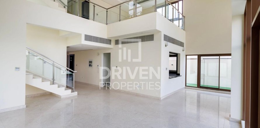 Villa à Meydan, Dubai, 6 chambres, 512 m², № 18765