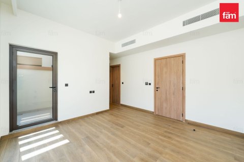 Townhouse in Dubai 4 bedrooms, 144 sq.m. № 120720 - photo 7