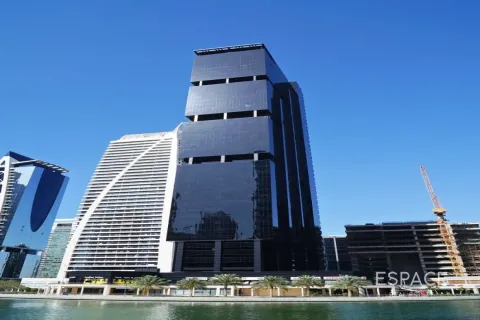 Office in Jumeirah Lake Towers, Dubai 116 sq.m. № 71252 - photo 5