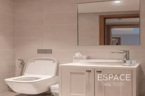 Apartment in Downtown Dubai (Downtown Burj Dubai), Dubai 3 bedrooms, 190 sq.m. № 71253 - photo 13