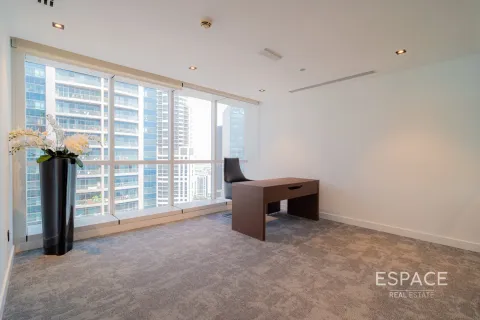 Снять в аренду офис в Джумейра Лейк Тауэрс, Дубай: 248м², № 71251 - фото 10