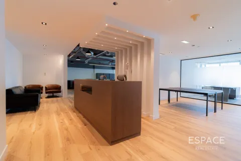 Снять в аренду офис в Джумейра Лейк Тауэрс, Дубай: 248м², № 71251 - фото 7