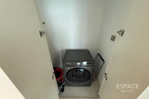 Apartment in Dubai Harbour, Dubai 2 bedrooms, 108 sq.m. № 71249 - photo 10