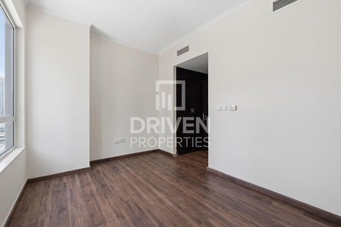 Apartment in The Residences, Downtown Dubai (Downtown Burj Dubai), Dubai 3 bedrooms, 193.42 sq.m. № 129784 - photo 14