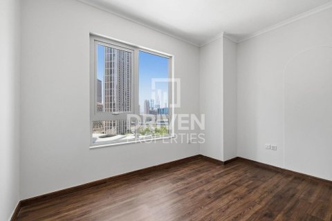 Apartment in The Residences, Downtown Dubai (Downtown Burj Dubai), Dubai 3 bedrooms, 193.42 sq.m. № 129784 - photo 9