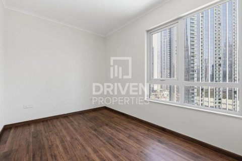 Apartment in The Residences, Downtown Dubai (Downtown Burj Dubai), Dubai 3 bedrooms, 193.42 sq.m. № 129784 - photo 15
