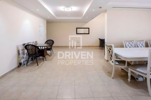 Дуплекс в Jumeirah Village Triangle, Дубай, 3 спальни, 382.48м², № 129775