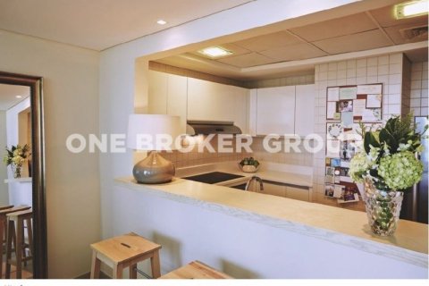 Apartment in Dubai 2 bedrooms, 152 sq.m. № 30434 - photo 5