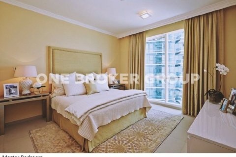 Apartment in Dubai 2 bedrooms, 152 sq.m. № 30434 - photo 4