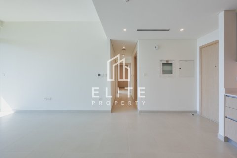 Apartamento en The Views, Dubai, 2 dormitorios, 107 m², № 124928 - foto 11