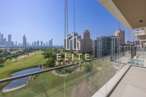 Apartamento en The Views, Dubai, 2 dormitorios, 107 m², № 124928 - foto 24