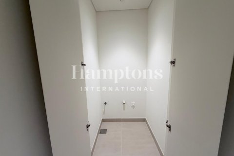 Снять в аренду квартиру в Dubai Creek Harbour (The Lagoons), Дубай: 1 спальня, 116.96952215м², № 70913 - фото 13