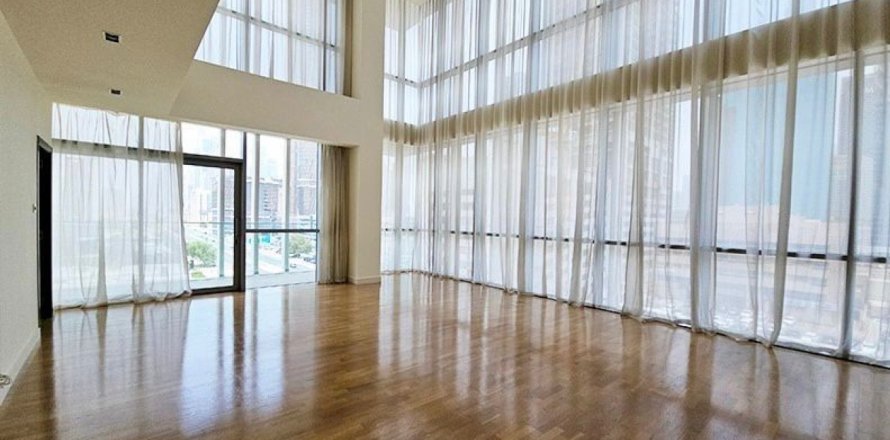 Apartment in City Walk, Dubai 4 bedrooms, 324 sq.m. № 70912