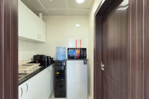 Office in Jumeirah Lake Towers, Dubai 101.4 sq.m. № 53821 - photo 11