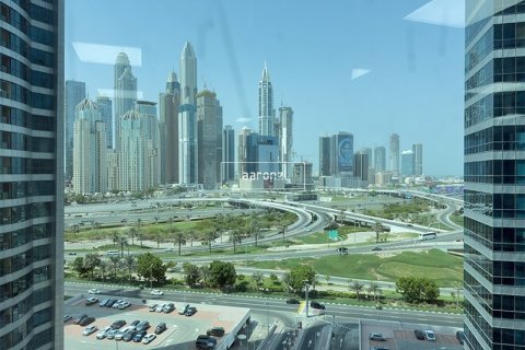 Office in Jumeirah Lake Towers, Dubai 101.4 sq.m. № 53821 - photo 13
