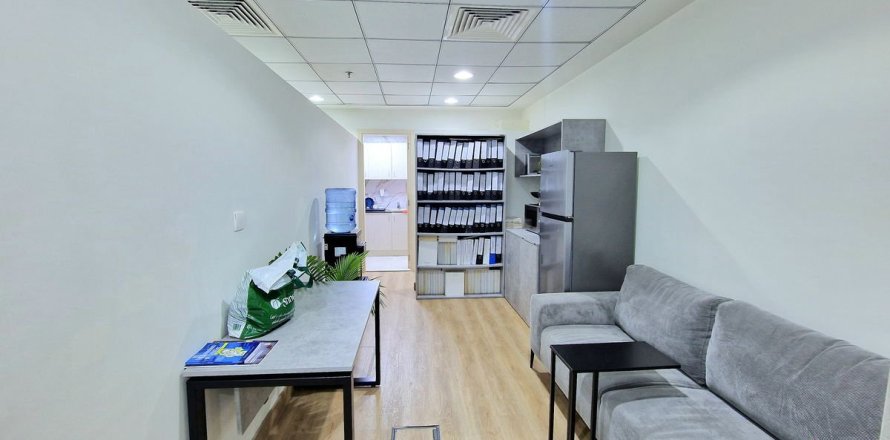 Oficina en Dubai, 111.4 m², № 100110