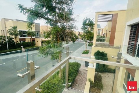 Villa à Al Barsha, Dubai, 4 chambres, 376.3 m², № 100099 - photo 23