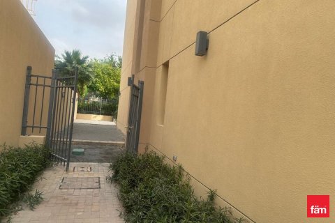 Villa à Al Barsha, Dubai, 4 chambres, 376.3 m², № 100099 - photo 22