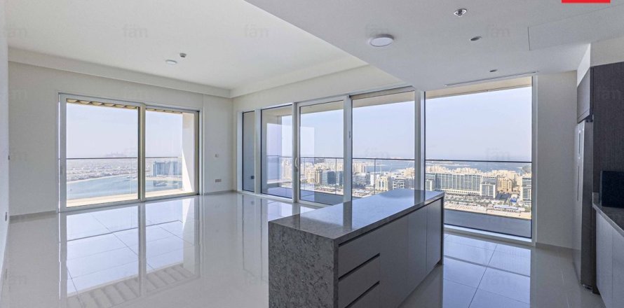Apartment in Dubai Harbour, Dubai 3 bedrooms, 180.1 sq.m. № 49093