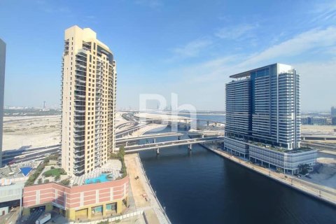 Apartment in Business Bay, Dubai 48 sq.m. № 21259 - photo 10