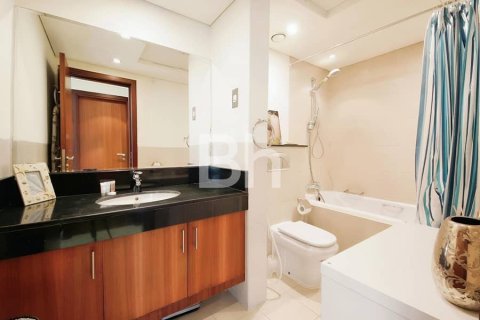 Apartment in Downtown Dubai (Downtown Burj Dubai), Dubai 1 bedroom, 87 sq.m. № 21260 - photo 8