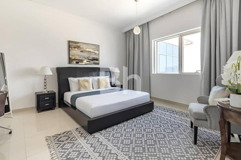 Apartamento en Business Bay, Dubai, 2 dormitorios, 136 m², № 21265 - foto 12