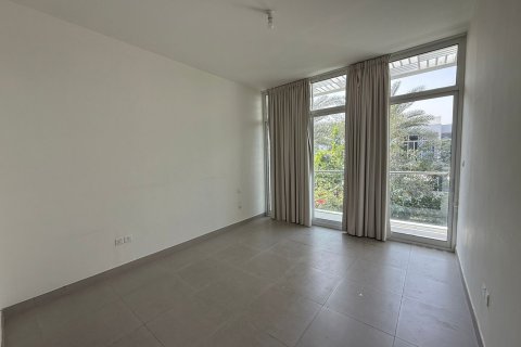 تاون هاوس في Arabella Townhouses 1, مُدُنْ, دبي 3 غرف نوم, 297.01089100 م² رقم 96789 - صورة 6