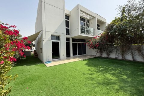 تاون هاوس في Arabella Townhouses 1, مُدُنْ, دبي 3 غرف نوم, 297.01089100 م² رقم 96789 - صورة 12