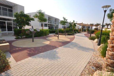 تاون هاوس في Arabella Townhouses 1, مُدُنْ, دبي 3 غرف نوم, 297.01089100 م² رقم 96789 - صورة 17