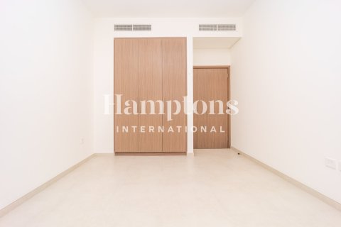 Снять в аренду виллу в Arabian Ranches 3, Дубай: 4 спальни, 417.59898500м², № 102402 - фото 4