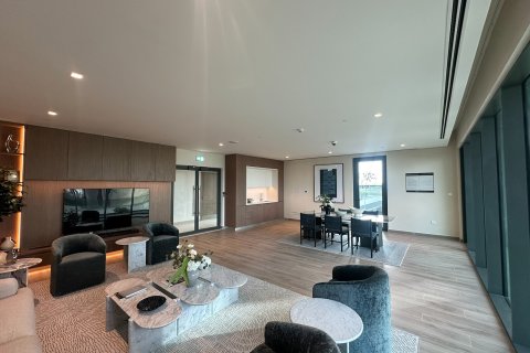 Appartement à Mina Rashid, Dubai, 2 chambres, 123.29993257 m², № 102404 - photo 13