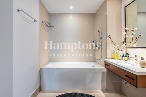 Apartment in The Address Dubai Marina, Dubai Marina, Dubai 2 bedrooms, 114.364 sq.m. № 102403