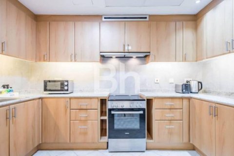 Apartment in Dubai Marina, Dubai 2 bedrooms, 144 sq.m. № 56586 - photo 14