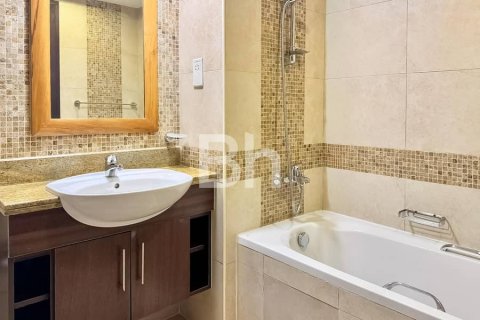 Apartment in The Views, Dubai 1 bedroom, 68 sq.m. № 56585 - photo 15
