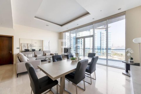 Apartment in Palm Jumeirah, Dubai 1 bedroom, 124 sq.m. № 56587 - photo 11