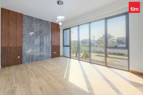 Villa in Dubai Hills Estate, Dubai 4 bedrooms, 450.1 sq.m. № 89490 - photo 6