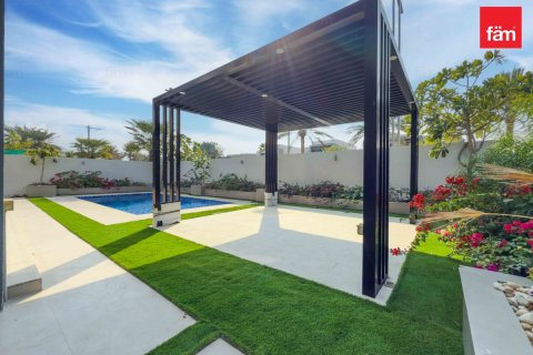 Villa in Dubai Hills Estate, Dubai 4 bedrooms, 450.1 sq.m. № 89490 - photo 24