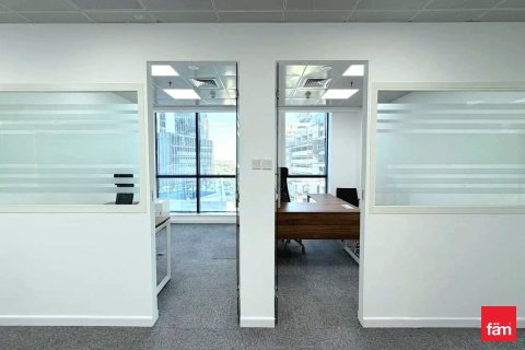 Office in Dubai 218.7 sq.m. № 111730 - photo 5