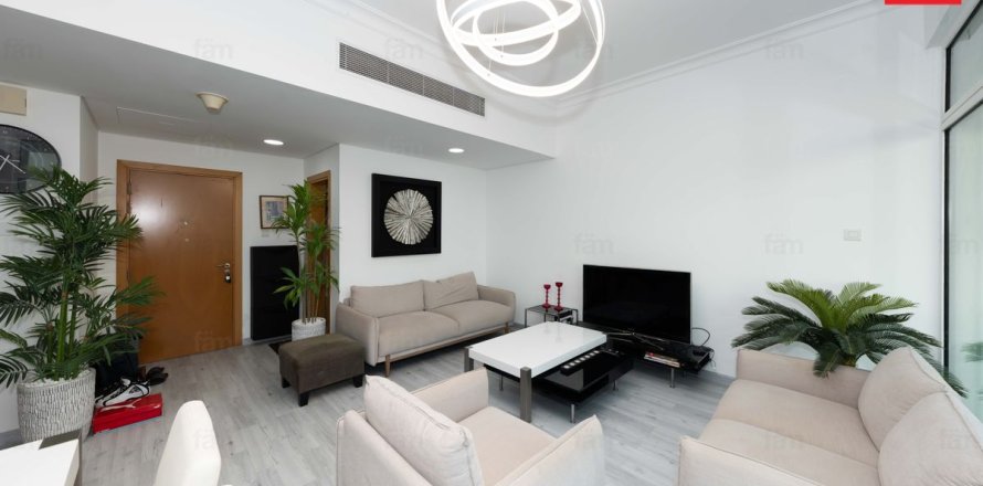 Apartment in Business Bay, Dubai 2 bedrooms, 102 sq.m. № 111734