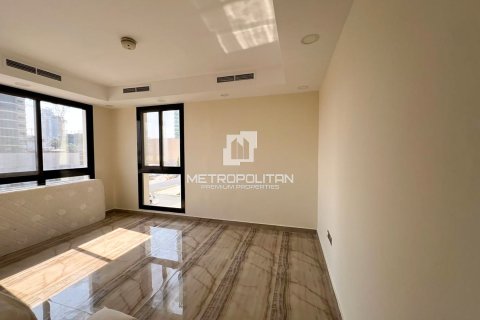 Townhouse in Jumeirah Village Circle, Dubai 4 bedrooms, 310 sq.m. № 73694 - photo 9