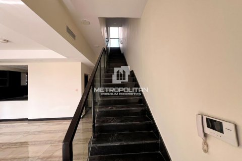 Townhouse in Jumeirah Village Circle, Dubai 4 bedrooms, 310 sq.m. № 73694 - photo 3