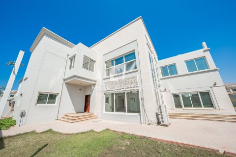 فيلا في البرشاء, دبي 6 غرف نوم , 929 م² رقم 73695 - صورة 2