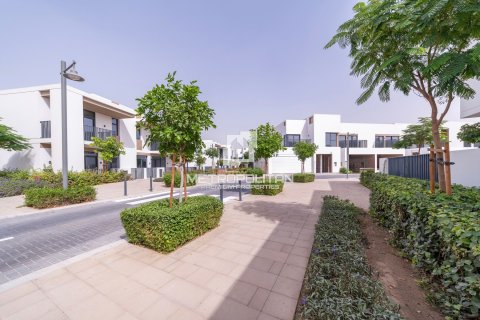 Villa in Bliss, Arabian Ranches 3, Dubai 4 bedrooms, 268 sq.m. № 73701 - photo 2